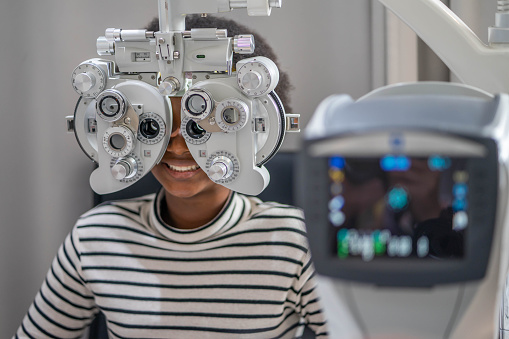 Philadelphia Eye Exams - Make Appointments with our on-site eye doctors.